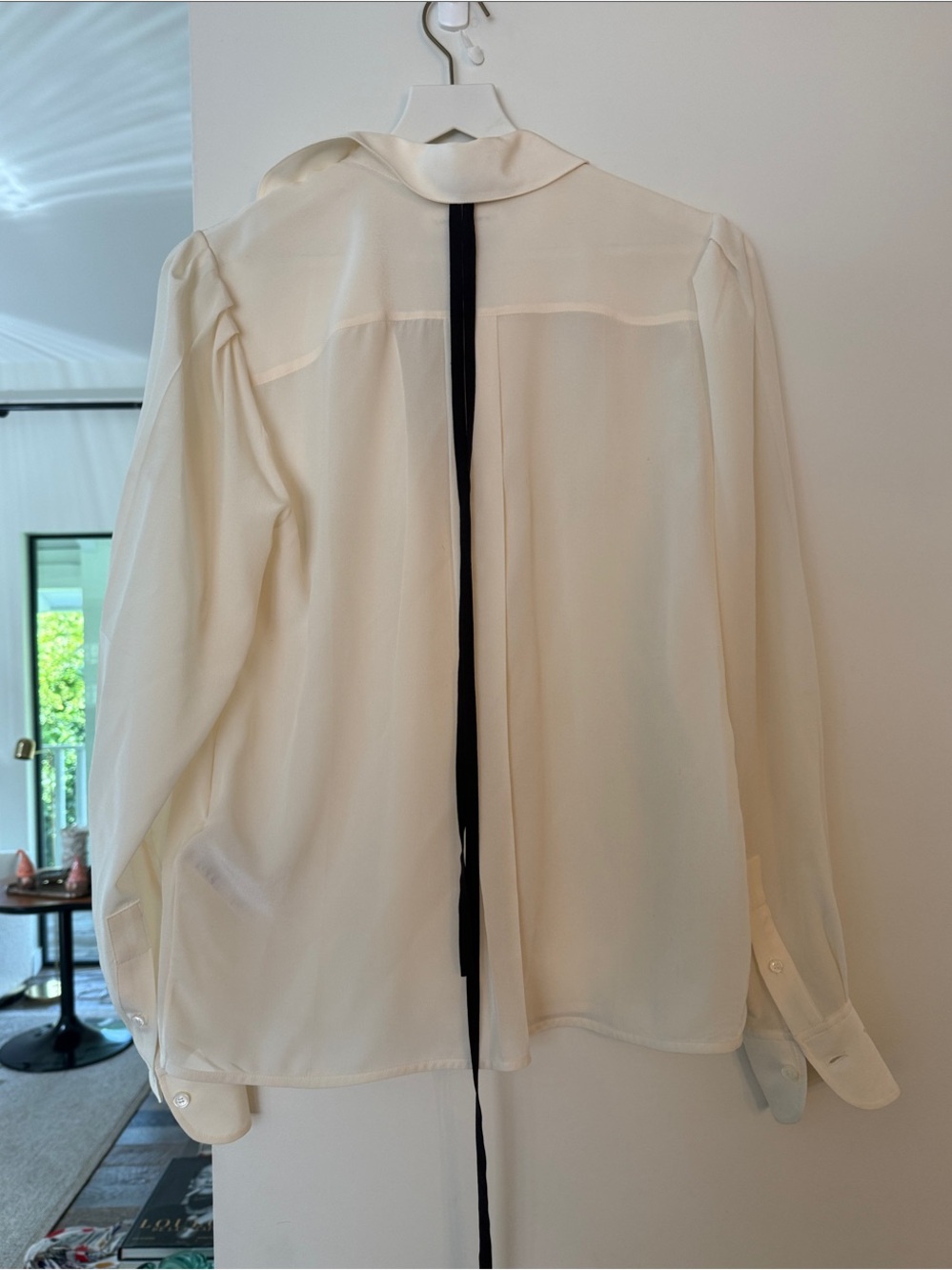 Victoria Beckham Pintuck Silk-Cream Button Blouse - Picture 4 of 4
